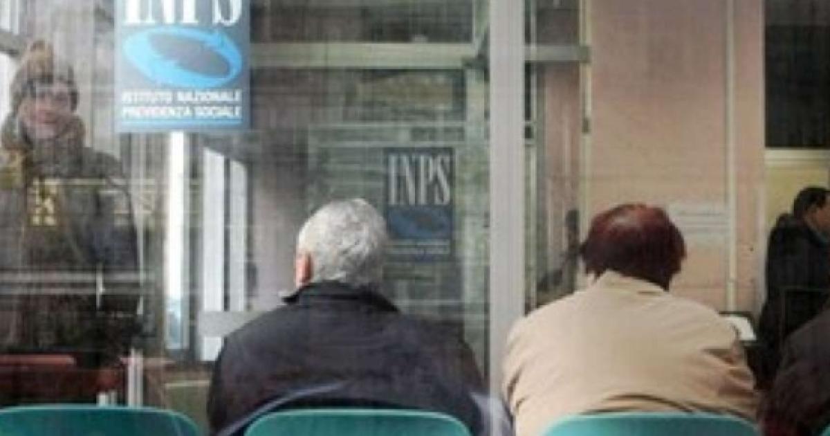 A marzo pensioni tagliate? E l'INPS annuncia ricalcoli col contributivo