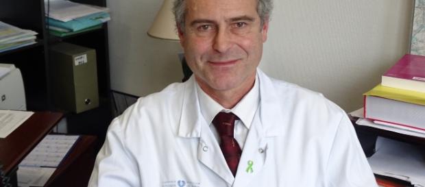Le professeur Perronne dénonce depuis des années le déni autour de la chronicité de la maladie de Lyme. Photo DR Le professeur Perronne dénonce depuis des années le déni autour de la chronicité de la maladie de Lyme. Photo DR