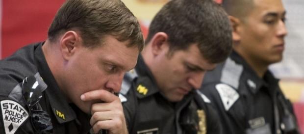 Navajo police shooting: Violence haunts a land of tradition - azcentral.com Navajo police shooting: Violence haunts a land of tradition - azcentral.com