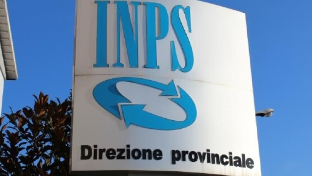 Riforma pensioni, rinviato l'incontro tra Poletti e i sindacati, Spi-Cgil: da gennaio 2017 conguagli impazziti- foto leccenews24.it