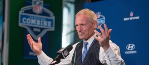 Mike Mayock issues statement regarding candidacy for Redskins GM ... - usatoday.com