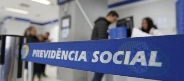 A economista Marilane Teixeira diz que reforma é severa e perversa. A economista Marilane Teixeira diz que reforma é severa e perversa.