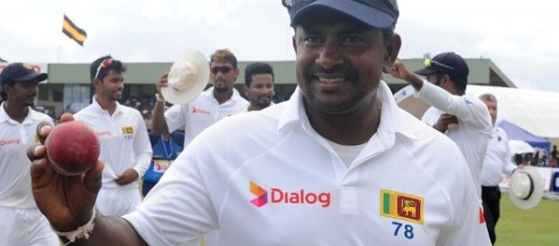 Herath's six puts Bangladesh in a spin - Sports - RFI - rfi.fr Herath's six puts Bangladesh in a spin - Sports - RFI - rfi.fr