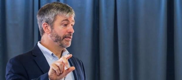 Missionário Paul Washer sofre ataque cardíaco nos EUA Missionário Paul Washer sofre ataque cardíaco nos EUA