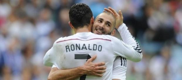 Real Madrid : CR7 veut attirer un rival pour Benzema ! Real Madrid : CR7 veut attirer un rival pour Benzema !
