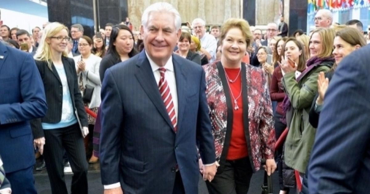 Rex Tillerson 'Wayne Tracker' secret email used from 20082015