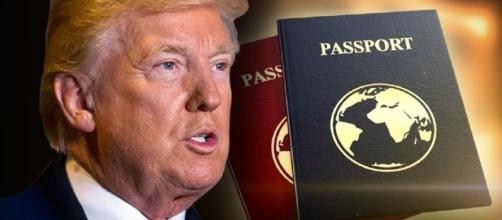 Federal judge in Hawaii puts Trump travel ban on hold | WJLA - wjla.com