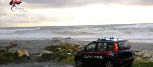 Calabria: tenta di suicidarsi in mare. (foto di repertorio)