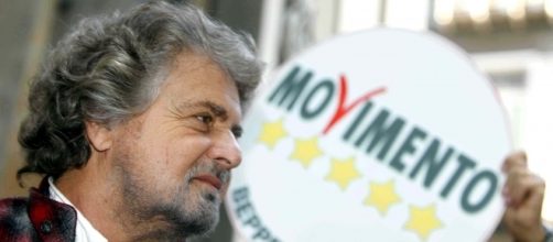 M5S, scoppia il caso del 'Blog a sua insaputa' di Beppe Grillo