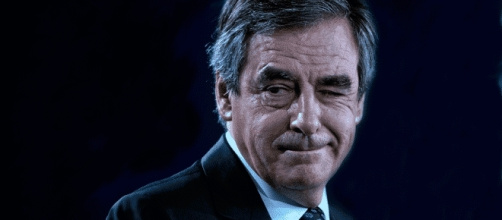 François Fillon, Sauveur de la France, sauve ses amis milliardaires dans la misère