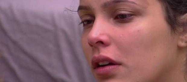 Emilly continua brigando com Marcos Emilly continua brigando com Marcos