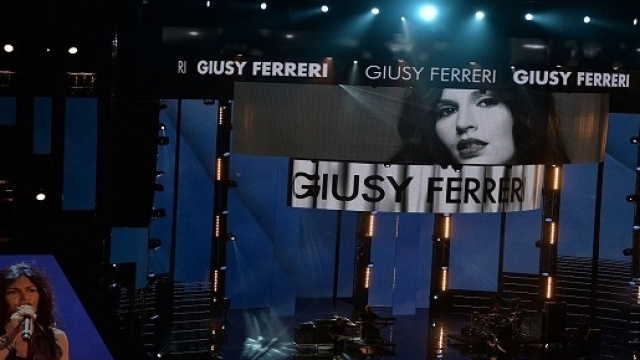 Gossip news, Giusy Ferreri in dolce attesa: ecco quando partorirà