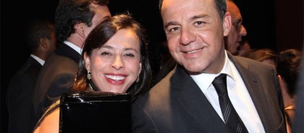 Adriana Ancelmo, mulher de Cabral, vai para casa Adriana Ancelmo, mulher de Cabral, vai para casa