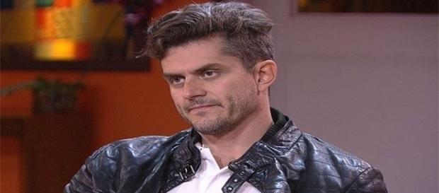 Após discussão com produção, o destino de Marcos no reality é incerto Após discussão com produção, o destino de Marcos no reality é incerto