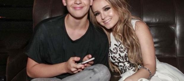 Larissa Manoela dispensa novinhos Larissa Manoela dispensa novinhos