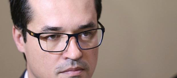 Procurador da Lava-Jato, Deltan Dallagnol, falou sobre os três anos de investigação da força-tarefa Procurador da Lava-Jato, Deltan Dallagnol, falou sobre os três anos de investigação da força-tarefa