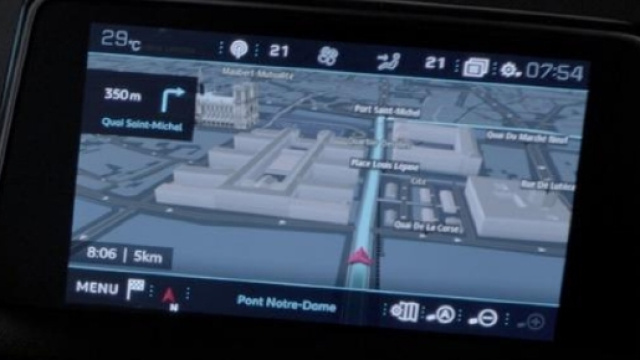 3D Connected Navigation su Peugeot 208