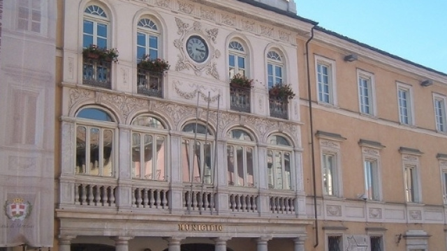 Il Comune di Mondovì alla fiera dell'educazione di Genova ... - targatocn.it