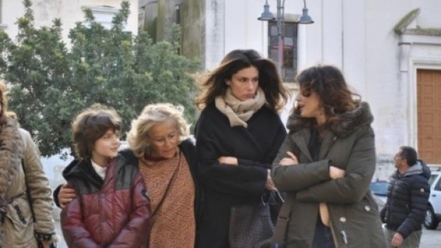 Replica Sorelle: dove vedere in streaming online