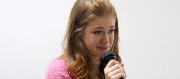 Marina Ruy Barbosa decide agir de forma radical com revista Glamour, responsável por polêmica do "vestido da discórdia" Marina Ruy Barbosa decide agir de forma radical com revista Glamour, responsável por polêmica do "vestido da discórdia"