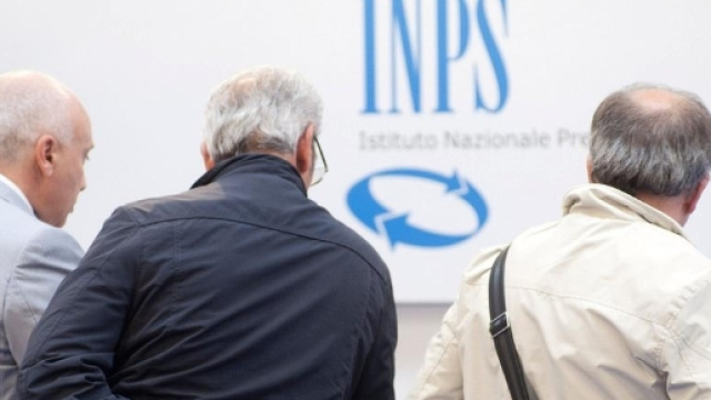 Pensioni, Ape Sociale: dal 1° maggio al 30 giugno presentazione documenti