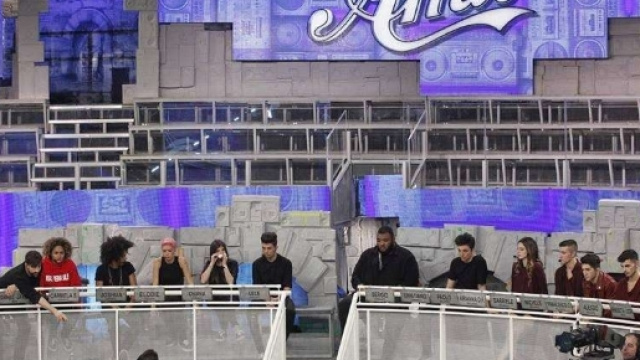 Serale Amici 2017 anticipazioni: l’assenza di Emma si sentirà?