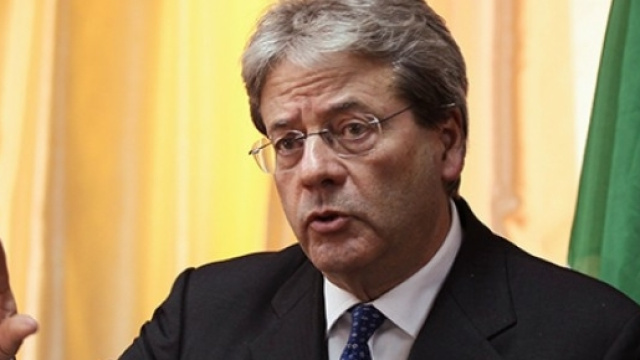 Solo 7 persone su 100 credono nei partiti politici, secondo alcuni sondaggi