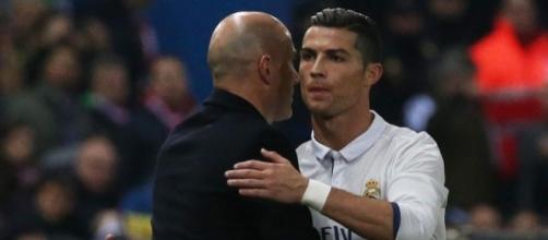 Real Madrid : Zidane répond à la polémique CR7 !