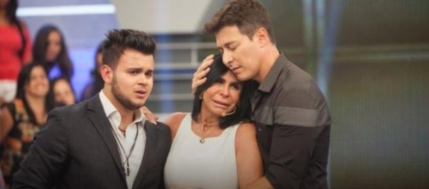 Gretchen reencontra seu filho no Programa do Faro (Foto: Divulgação) Gretchen reencontra seu filho no Programa do Faro (Foto: Divulgação)