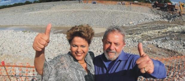 O ex-presidente Lula estava disposto a entrar nas águas do 'Velho Chico', mas foi aconselhado a não fazer isso. O ex-presidente Lula estava disposto a entrar nas águas do 'Velho Chico', mas foi aconselhado a não fazer isso.