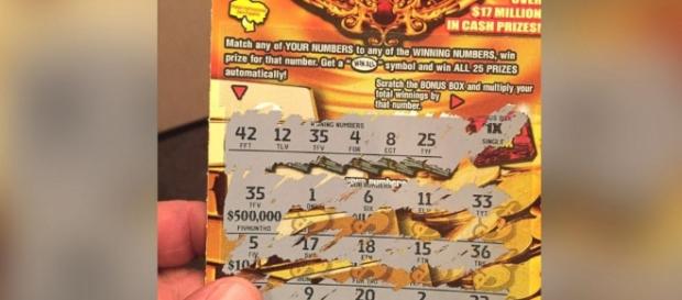 Teen wins $500,000 in Lottery - Photo: Blasting News Library - go.com Teen wins $500,000 in Lottery - Photo: Blasting News Library - go.com