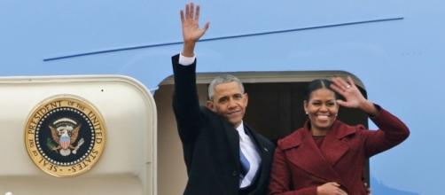 Michelle and Barack Obama get book deals - Photo: Blasting News Library - politico.com