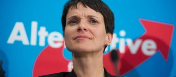 AfD-Chefin verlässt Ehemann: Alternative für Petry - faz.net AfD-Chefin verlässt Ehemann: Alternative für Petry - faz.net