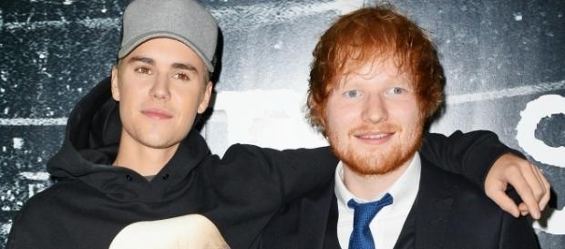 Os dois cantores são bons amigos Os dois cantores são bons amigos