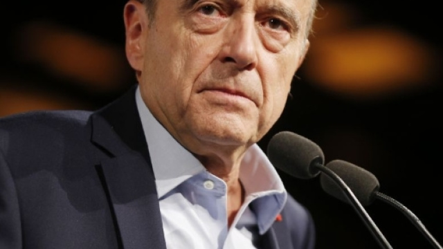 Alain Juppé se fait désirer pour sauver Fillon- challenges.fr