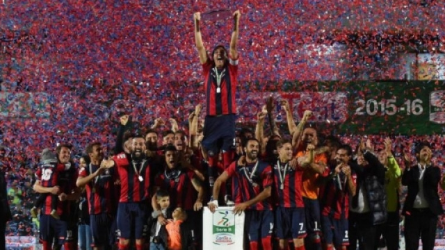 La squadra del Crotone, compagine di Serie A.