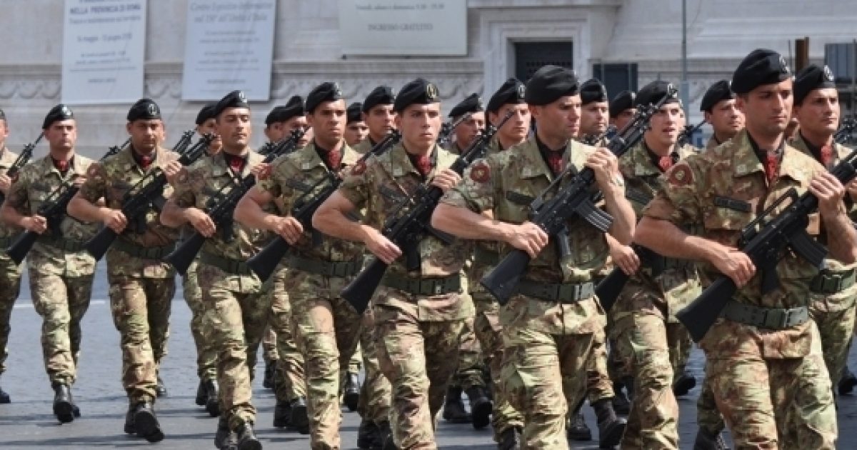 Concorso Ministero della Difesa recluta 6000 volontari per l'Esercito