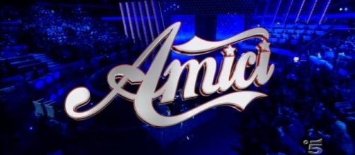 Amici 2017: tutte le emozioni della registrazione della prima puntata del serale.