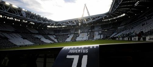 Ecco come sarà la maglia della Juventus 2017/18 con il nuovo logo