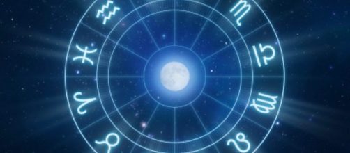 La magia dell'astrologia e il suo influsso benefico