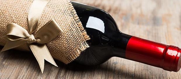 9 Regali di Natale a tema vino per sommelier e #winelover ... - perlagesuite.com 9 Regali di Natale a tema vino per sommelier e #winelover ... - perlagesuite.com