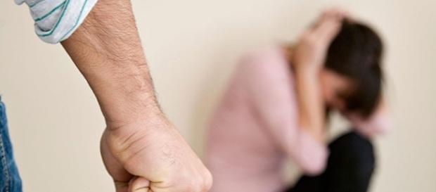 Atente-se em quem você deixar entrar e principalmente permanecer em sua vida! Atente-se em quem você deixar entrar e principalmente permanecer em sua vida!