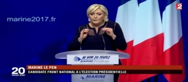 L'attaque d'Orly relance le débat sur l'état d'urgence L'attaque d'Orly relance le débat sur l'état d'urgence