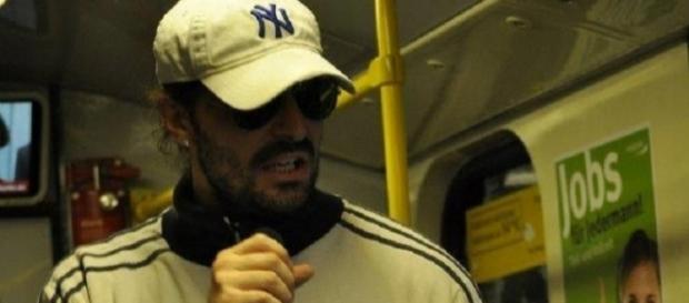 Nicolò Modica, in arte 'Metroman' (foto presa dal suo profilo Fb) Nicolò Modica, in arte 'Metroman' (foto presa dal suo profilo Fb)