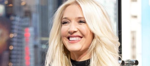 RHOBH' Recap: Kim Richards Returns, Erika Slams Kathryn - Us Weekly - usmagazine.com RHOBH' Recap: Kim Richards Returns, Erika Slams Kathryn - Us Weekly - usmagazine.com