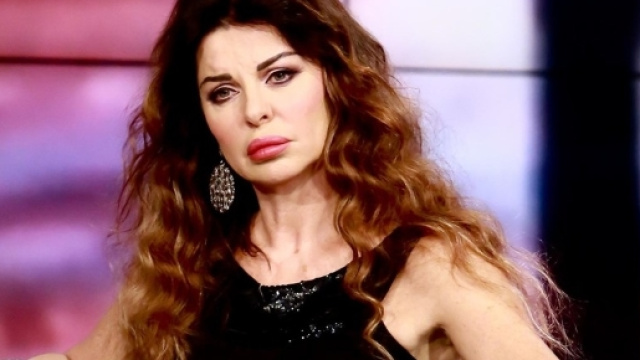 Alba Parietti: &laquo;Quando ero schiava del sesso&raquo; - VanityFair.it - vanityfair.it