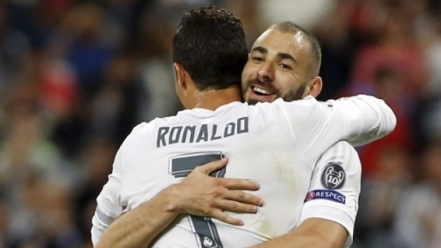 Real Madrid : Benzema couvert de cadeaux par CR7