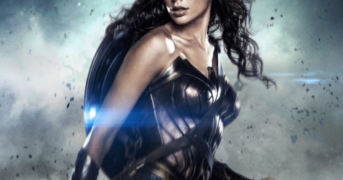 Critics ask does Wonder Woman wax and bleach her armpit?