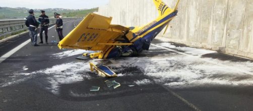 Ultraleggero precipitato in Sicilia: morto sul colpo il pilota - Foto livesicilia.it