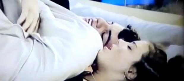 GH VIP 5' ceba a sus espectadores con un edredoning entre Aly y ... - elespanol.com GH VIP 5' ceba a sus espectadores con un edredoning entre Aly y ... - elespanol.com